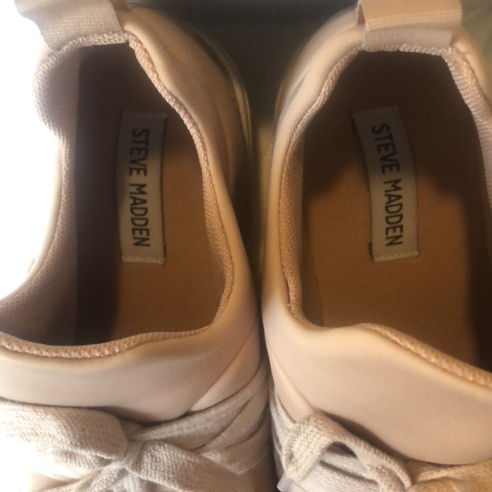Steve Madden Lancer Blush View 3